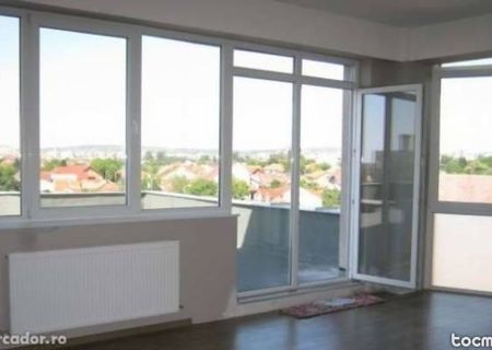 Vand apartament 2 camere cu terasa Vand apartament 2 camere cu terasa
