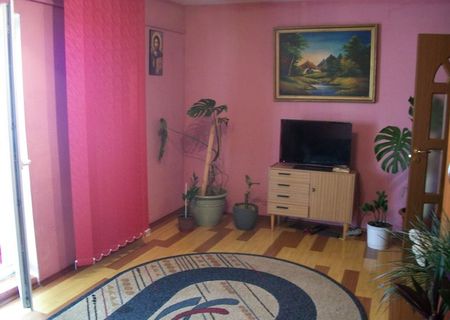 vand apartament 2 camere decomandate imbunatatit