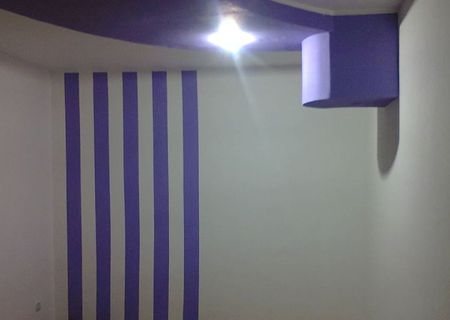 vand apartament 2 camere decomandate imbunatatit ,centrala termica,termosistem,termopan,parchet,hidroizolatie noua,renovat