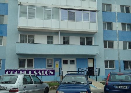 Vand apartament 2 camere in bloc nou