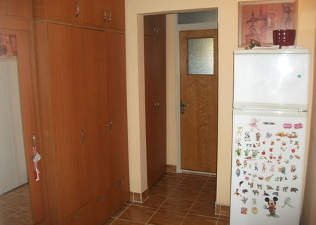 Vand apartament 2 camere, Sos. Oltenitei