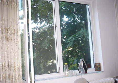 vand apartament 2 camere TITAN