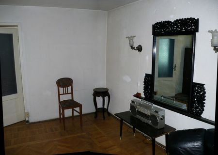 Vand apartament 2 camere ultracentral