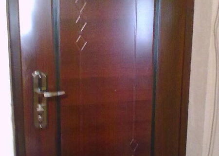 Vand apartament 2 camere zona Chisinau, langa National Arena