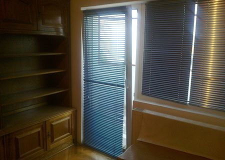 Vand Apartament 3 camere
