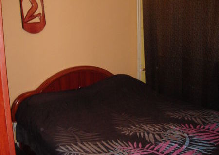 vand apartament 3 camere