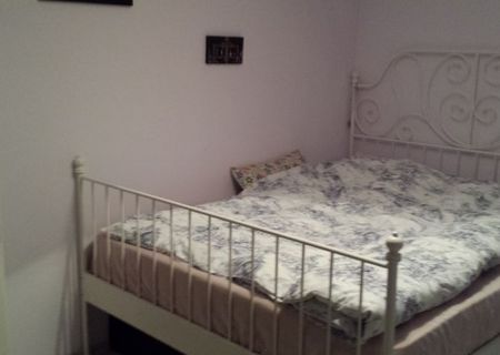 Vand apartament 3 camere