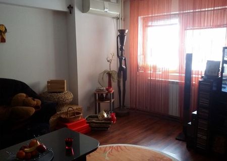 VAND APARTAMENT 3 CAMERE CALEA CALARASILOR