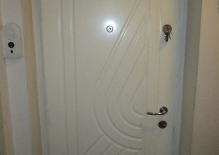 Vand apartament 3 camere, Cart. Rovinari