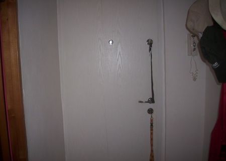 Vand apartament 3 camere, confort 1, RESITA Vand apartament 3 camere, confort 1, RESITA