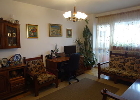 Vand apartament 3 camere Lacul Tei - Doamna Ghica