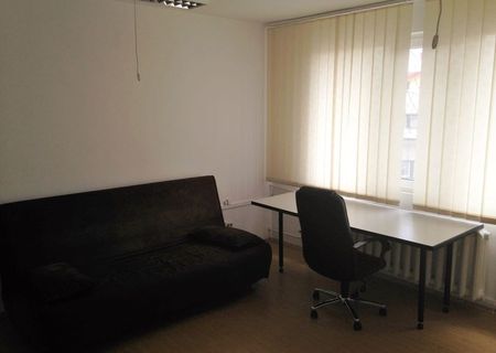 VAND APARTAMENT 3 CAMERE, Metrou GRIVITEI