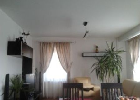 vand apartament 3camere