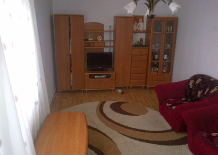 Vand apartament 4 camere in Tecuci/Galati