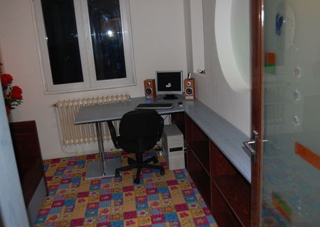 vand apartament 4 camere manastur