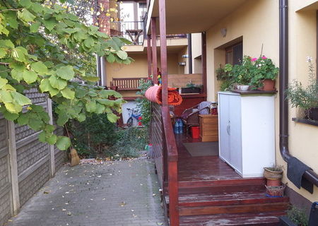 vand apartament