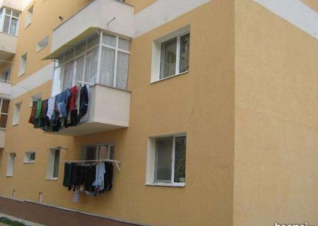 vand apartament