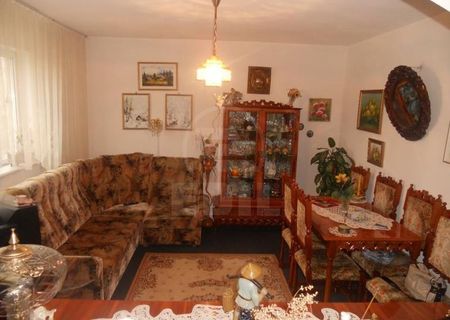Vand apartament de 4 camere Manastur Vand apartament de 4 camere Manastur
