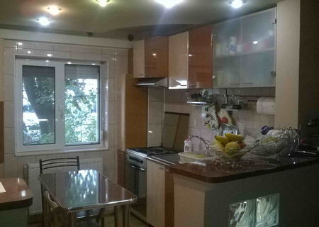 Vand apartament ultramodern, 4 camere, Tiglina 3