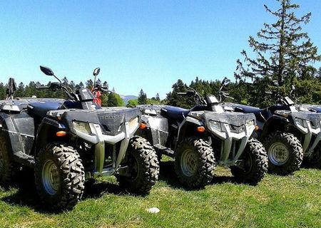 Vand ATV Polaris stare foarte buna de functionare