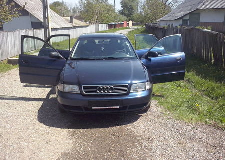 Vand audi a 4 ,1.6