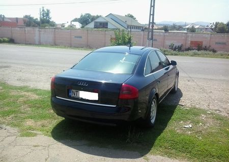 VAND AUDI A6  2.5  ,2400EURO