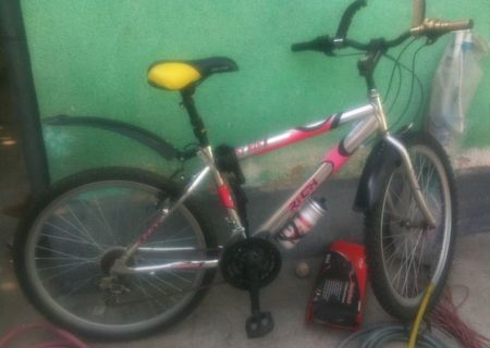 Vand Bicicleta Montanbike RICH, piese Shimano.