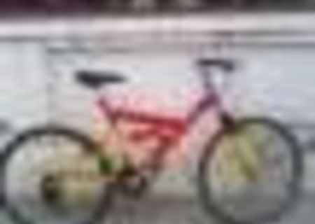 Vand bicicleta MTB full suspension Vand bicicleta MTB full suspension