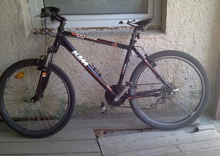 Vand bicicleta MTB    KTM