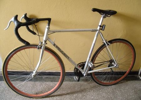 Vand bicicleta Peugeot Tourmalet