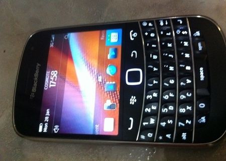 Vand Blackberry bold 9900