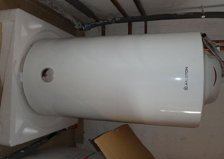 vand boiler Ariston