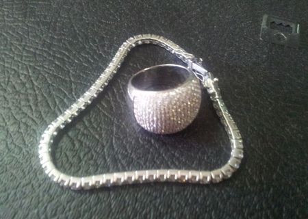 vand bratara aur alb 18k cu 57 diamante si inel aur alb cu diamante 18 vand bratara aur alb 18k cu 57 diamante si inel aur alb cu diamante 18