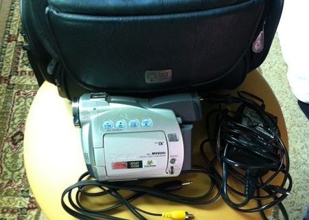 Vand Camera Video Canon MV600 Digital Camcorder Vand Camera Video Canon MV600 Digital Camcorder