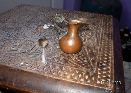 vand carafa