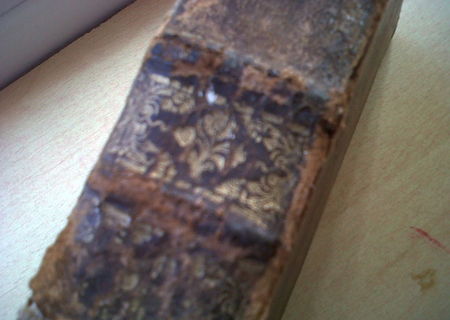 vand carte veche