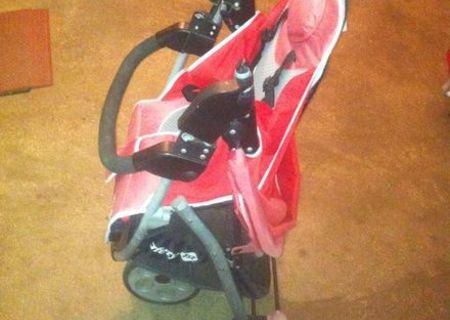 vand carucior +scoica 200 RON vand carucior +scoica 200 RON