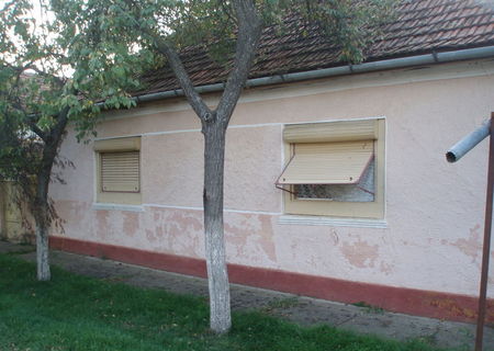 Vand casa 3 camere Vladimirescu