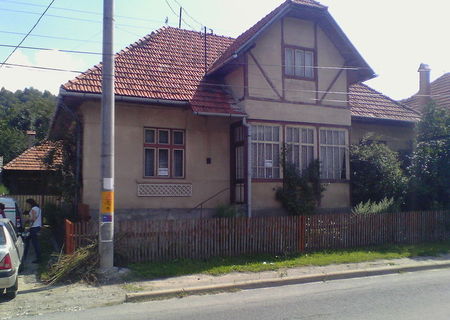 Vand Casa, 3 camere, zona bran- moeciu