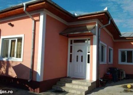 Vand casa 4 camere rahova-salaj Vand casa 4 camere rahova-salaj