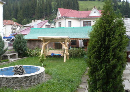 Vand casa de vacanta Vand casa de vacanta
