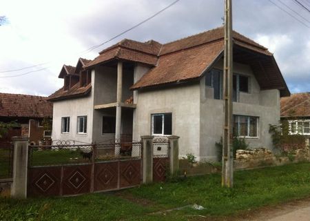 Vand Casa in Gherla/Hasdate