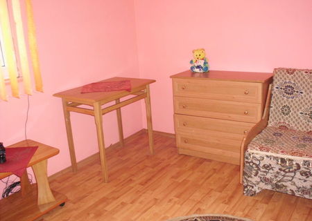 VAND CASA IN SATUL COCORASTII MISLII SAU DAU LA SCHIMB CU APARTAMENT MAI NOU IN PLOPENI + DIFERENTA VAND CASA IN SATUL COCORASTII MISLII SAU DAU LA SCHIMB CU APARTAMENT MAI NOU IN PLOPENI + DIFERENTA