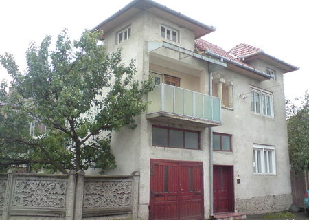 Vand casa in Stei (Bihor)