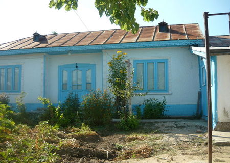 Vand Casa Locuibila