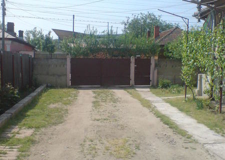 vand casa POdari