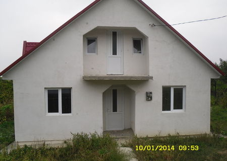 vand Casa si Gradina 1200mp