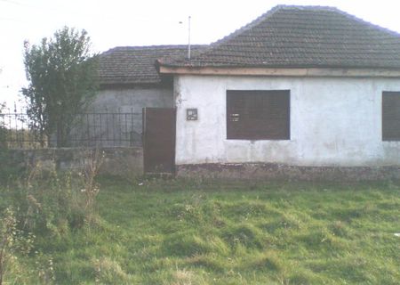 Vand casa str bîrzavei nr 165