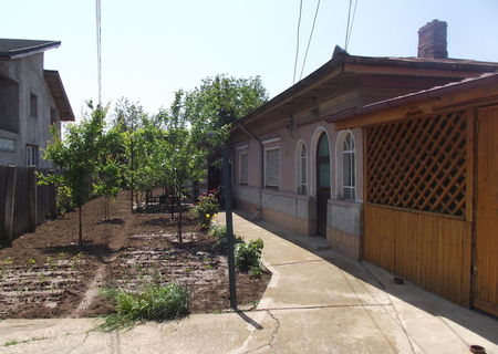 vand casa+teren zona Popesti-Leordeni vand casa+teren zona Popesti-Leordeni