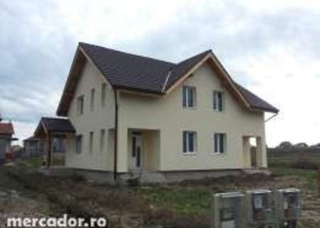 vand casa tip duplex Austria -Sanmartin / Oradea